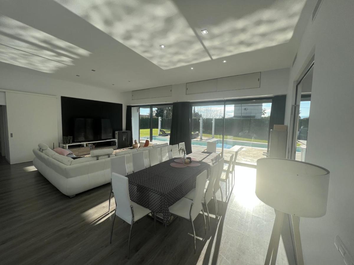 デルテブレ Luxury House Del Deltaヴィラ エクステリア 写真